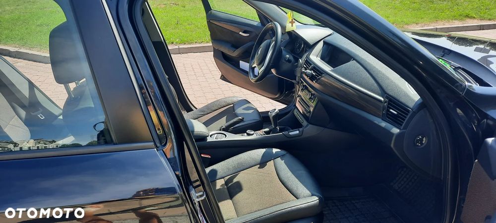 BMW X1 xDrive18d - 8