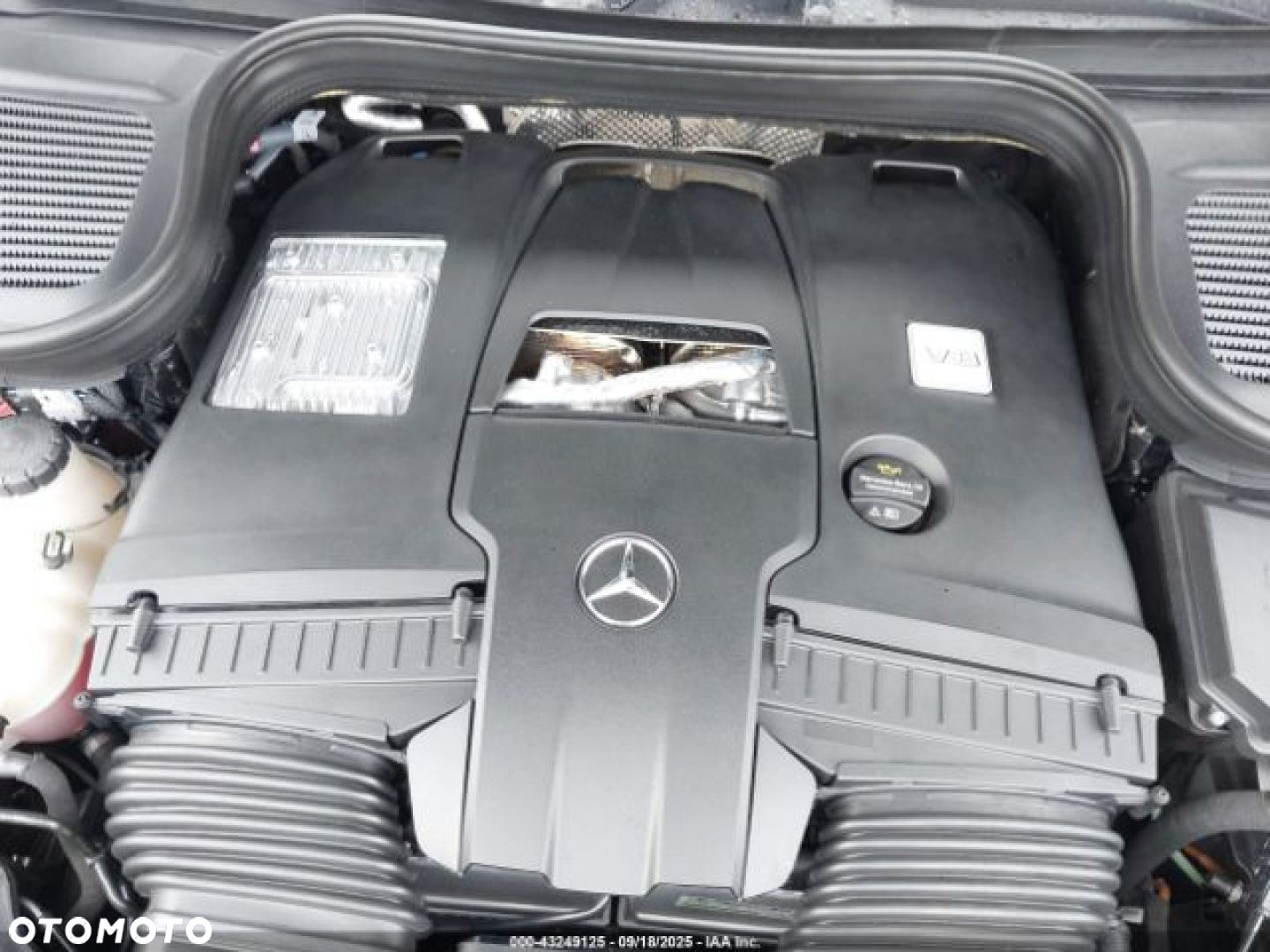 Mercedes-Benz GLS - 10