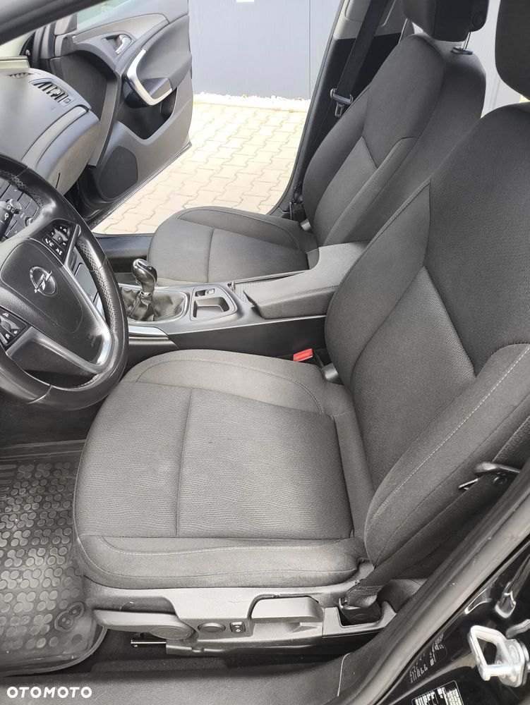 Opel Insignia 1.6 Turbo Sport - 9