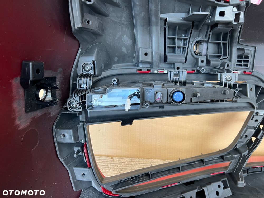 Porsche Panamera 971  GTS Turbo zderzak przedni - 6