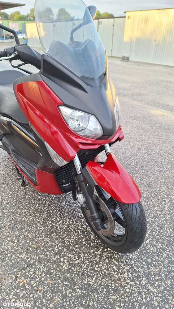 Yamaha X-max - 17