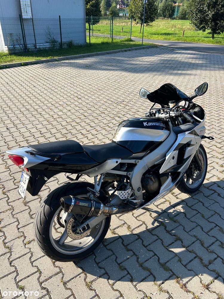 Kawasaki ZXR - 4