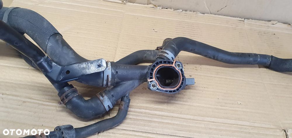 Wąż przewód wody płynu węże Skoda Rapid 1.6 TDI 6R0122101BC 03L121157AL - 8