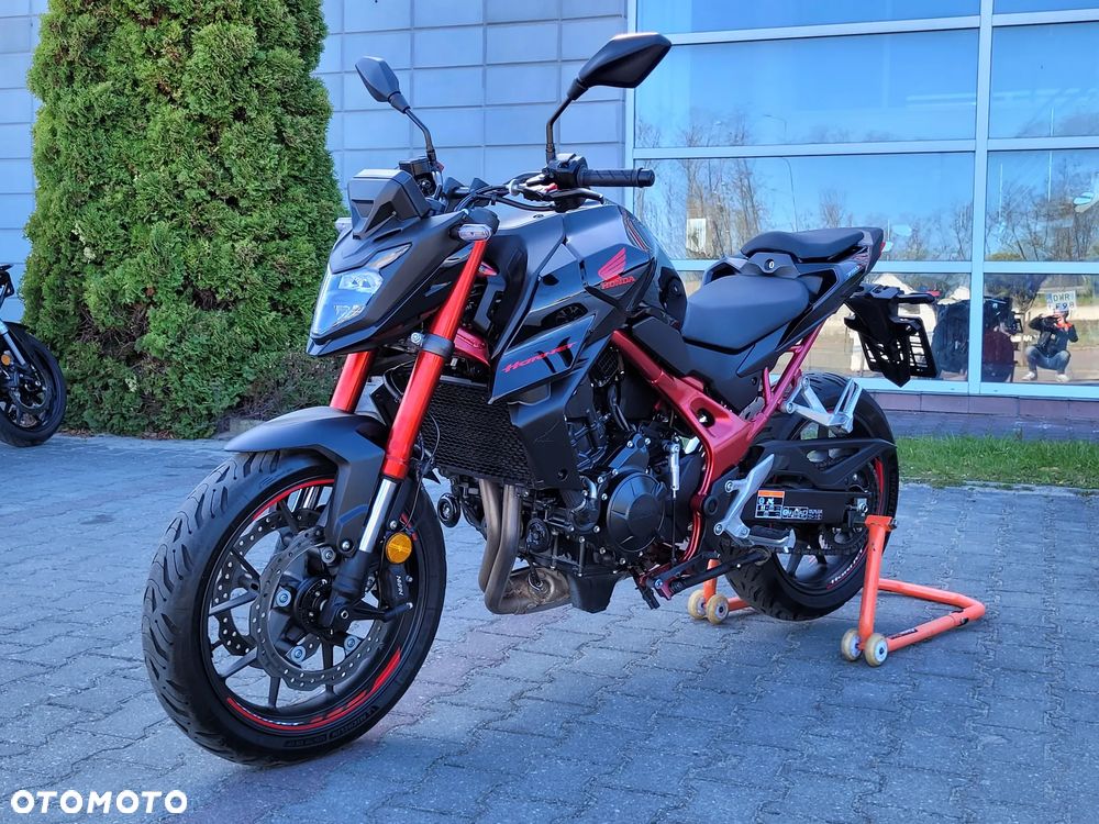 Honda Hornet - 7