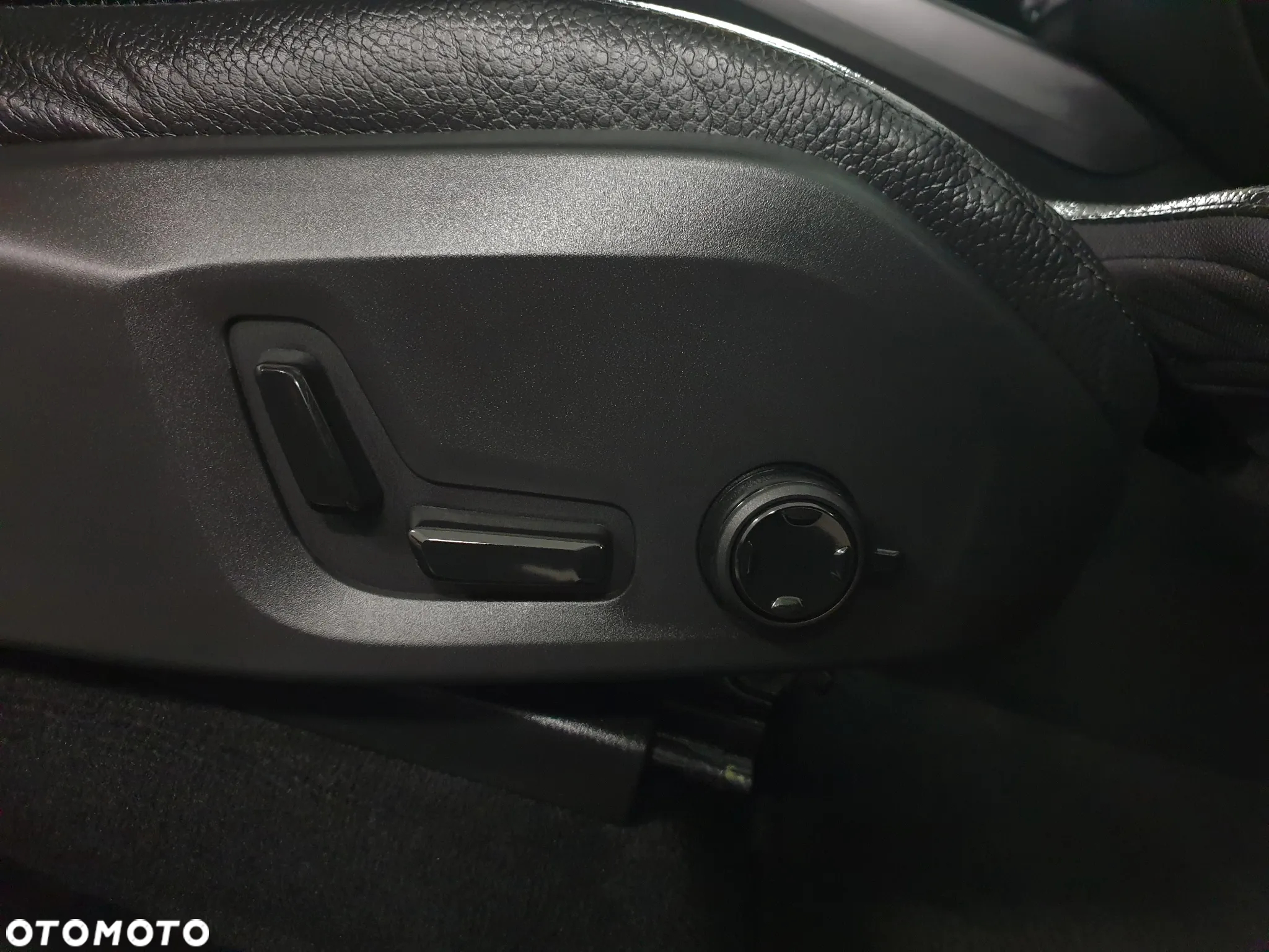 Volvo XC 60 B4 D Geartronic Inscription - 33