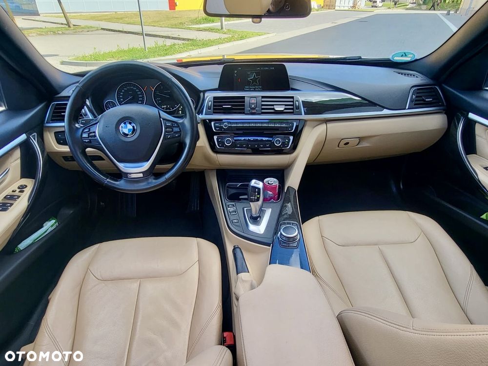 BMW Seria 3 320d Edition Luxury Line Purity - 16