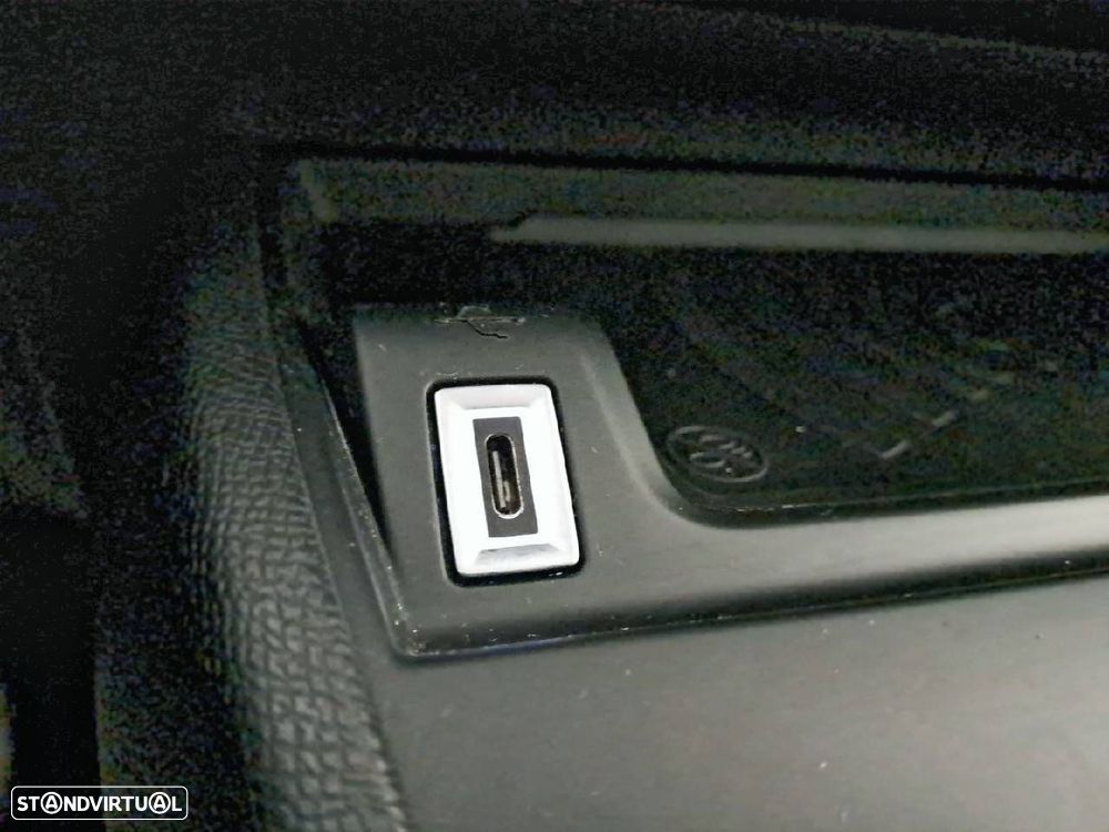 Citroën C4 1.2 Hybrid Max e-DSC6 - 23