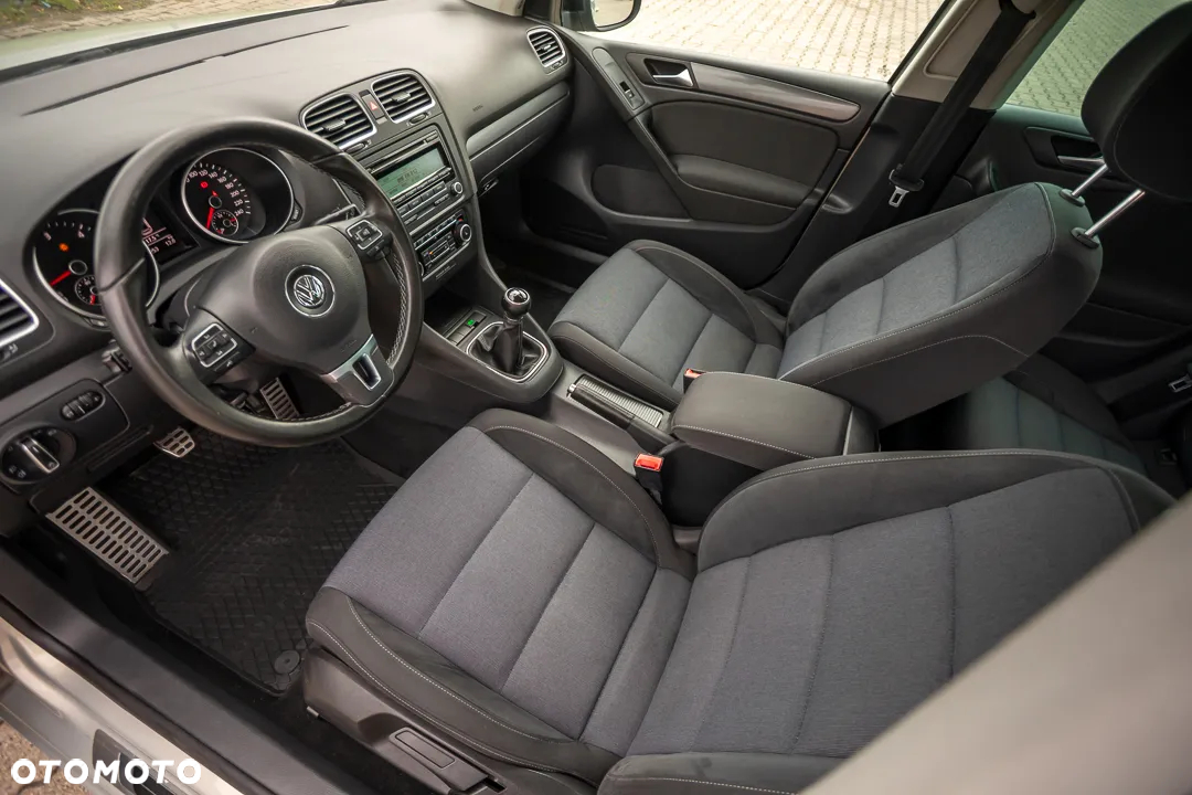 Volkswagen Golf 1.6 TDI DPF Style - 17