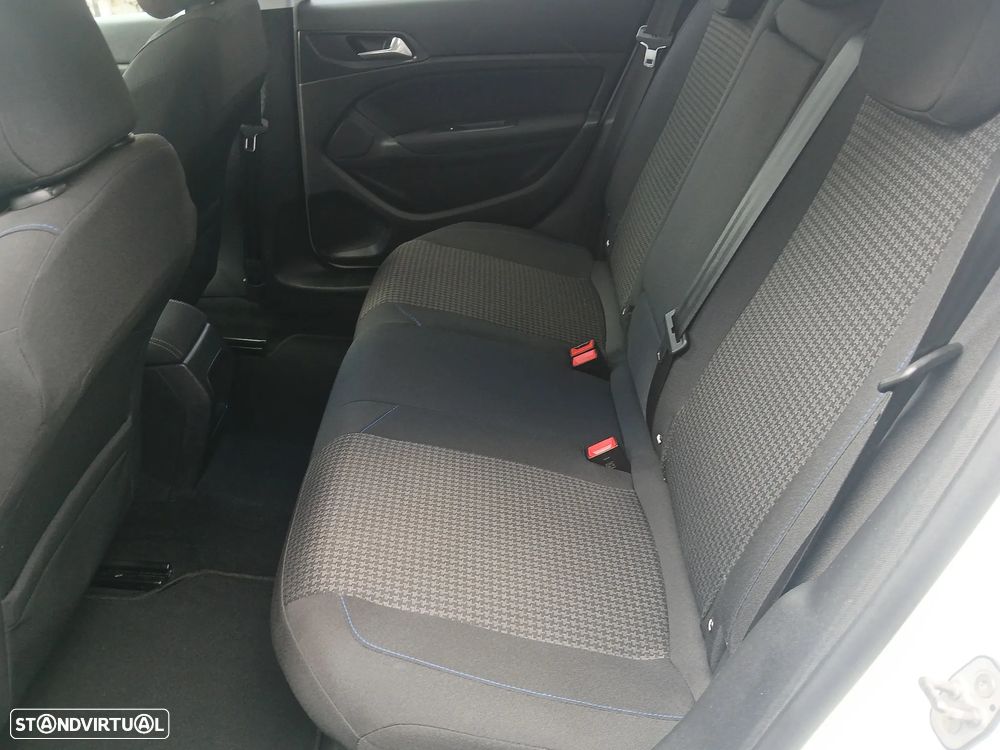 Peugeot 308 SW 1.5 BlueHDi Active - 30