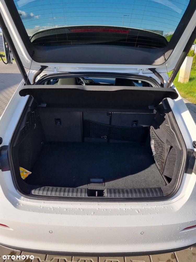 Audi A3 Sportback 35 TFSI S tronic - 9