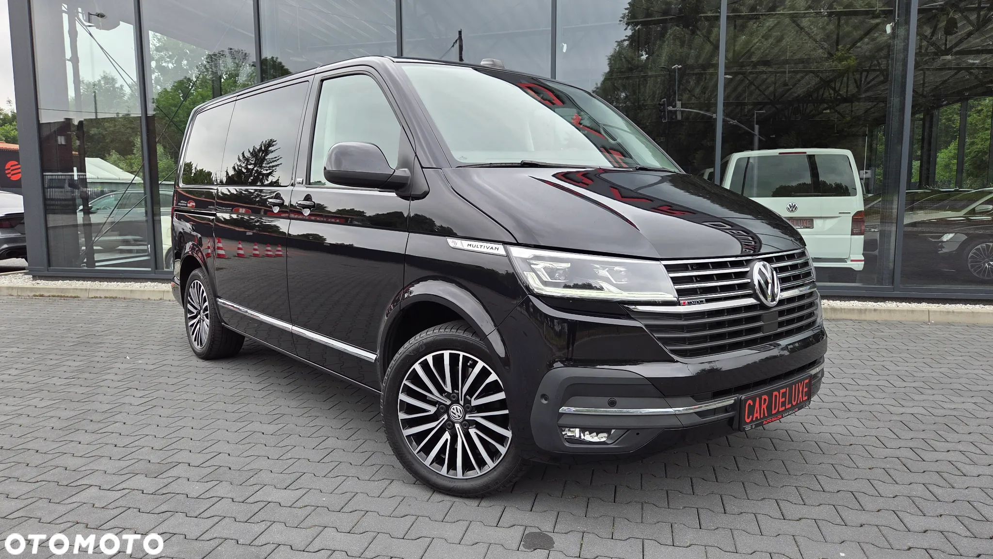Volkswagen Multivan 6.1 2.0 TDI L1 Highline 4Motion DSG - 2