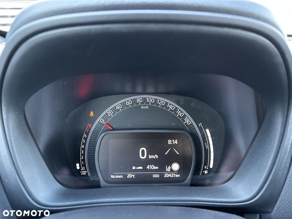Toyota Aygo X - 12