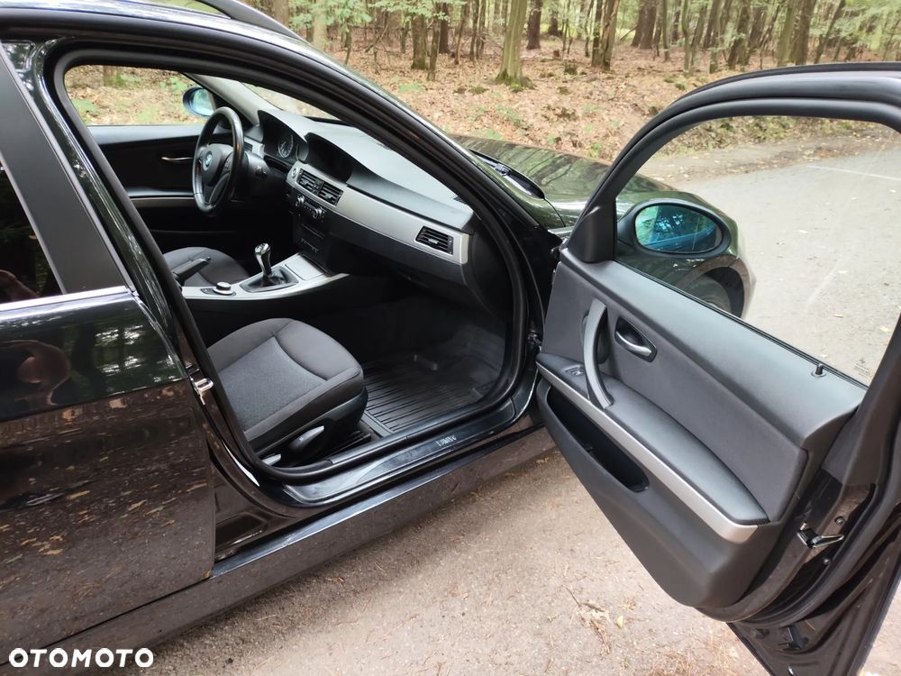 BMW Seria 3 - 11