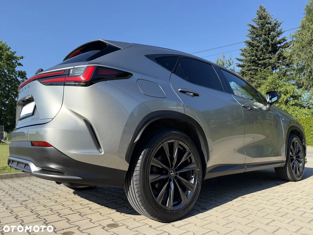 Lexus NX 450h+ F Sport AWD - 15