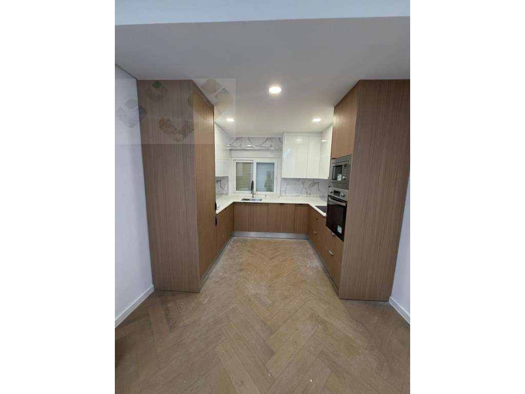 Apartamento T3 Venda Amadora - Grande imagem: 4/44