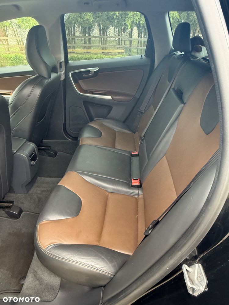 Volvo XC 60 D4 Drive-E Summum - 8
