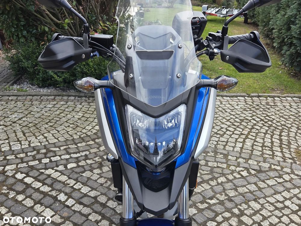Honda NC - 27