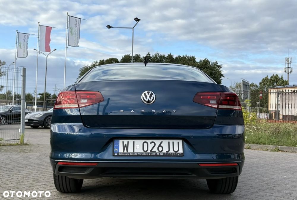Volkswagen Passat 1.5 TSI EVO Business - 8
