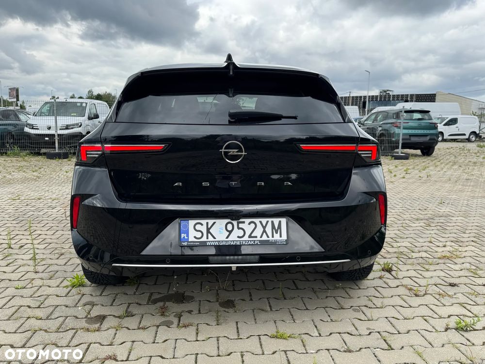 Opel Astra 1.2 T Elegance S&S - 15