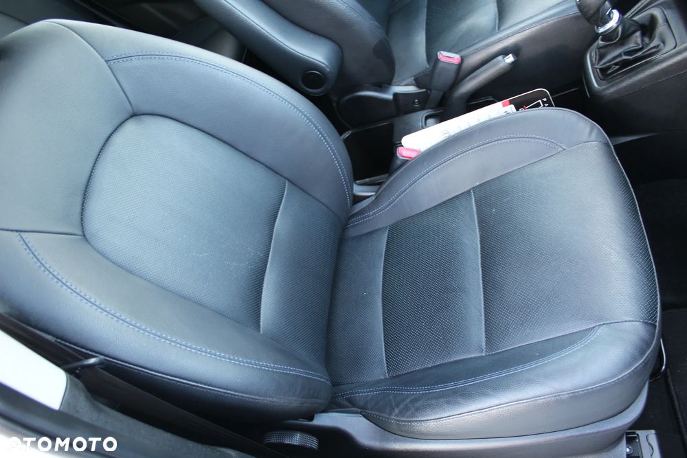 Hyundai ix20 1.6 blue YES Gold - 20