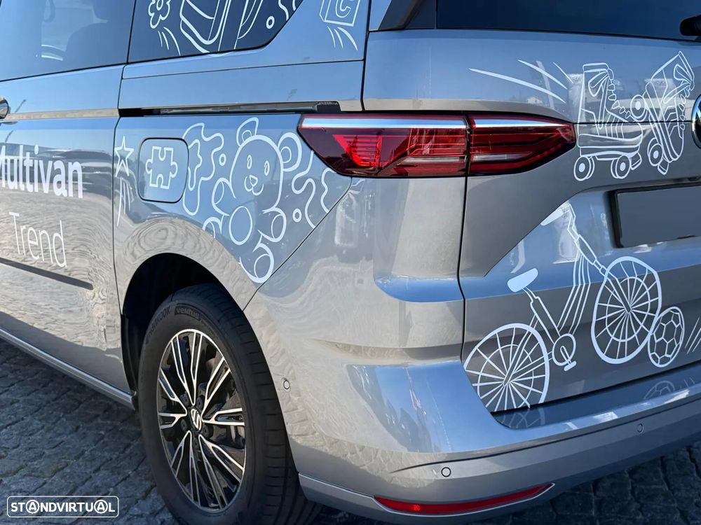 VW Multivan 1.5 TSI e-Hybrid Trend DSG - 24