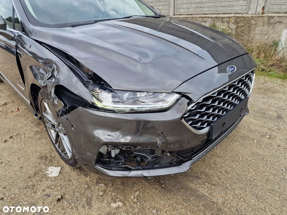 Ford Mondeo Turnier 2.0 Ti-VCT Hybrid VIGNALE - 26