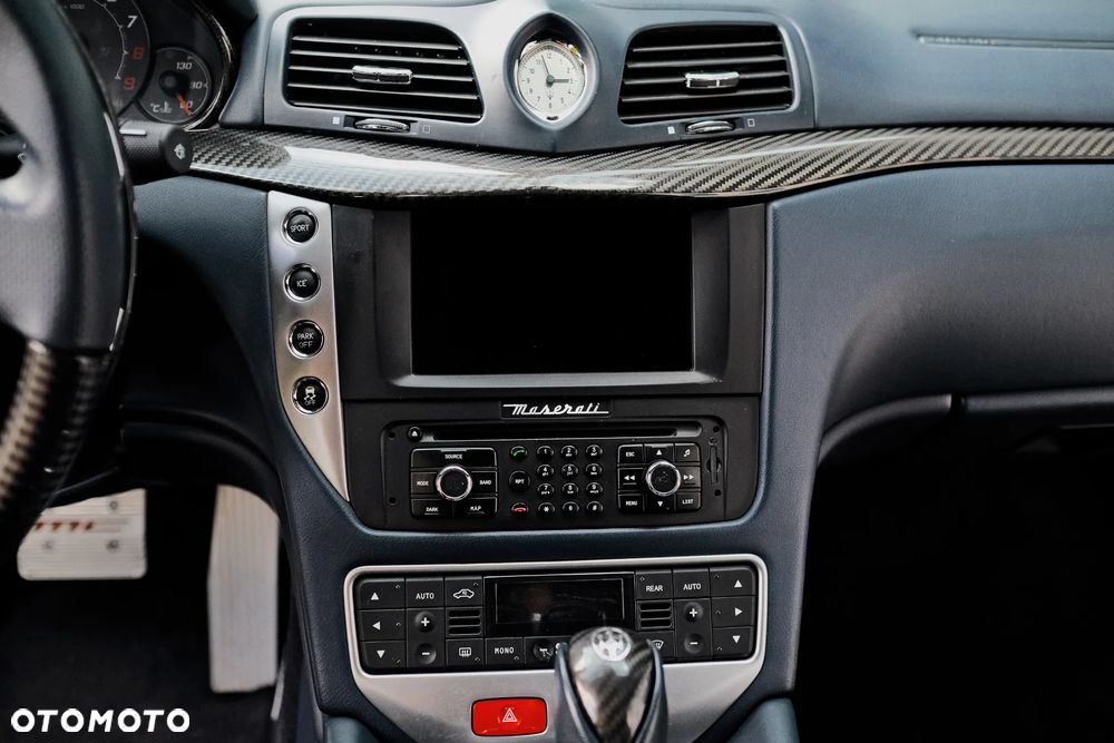 Maserati GranTurismo S - 7