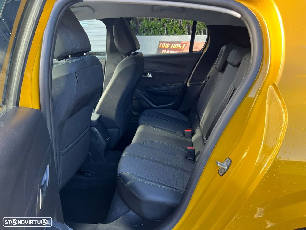 Peugeot 208 1.2 PureTech Allure - 9