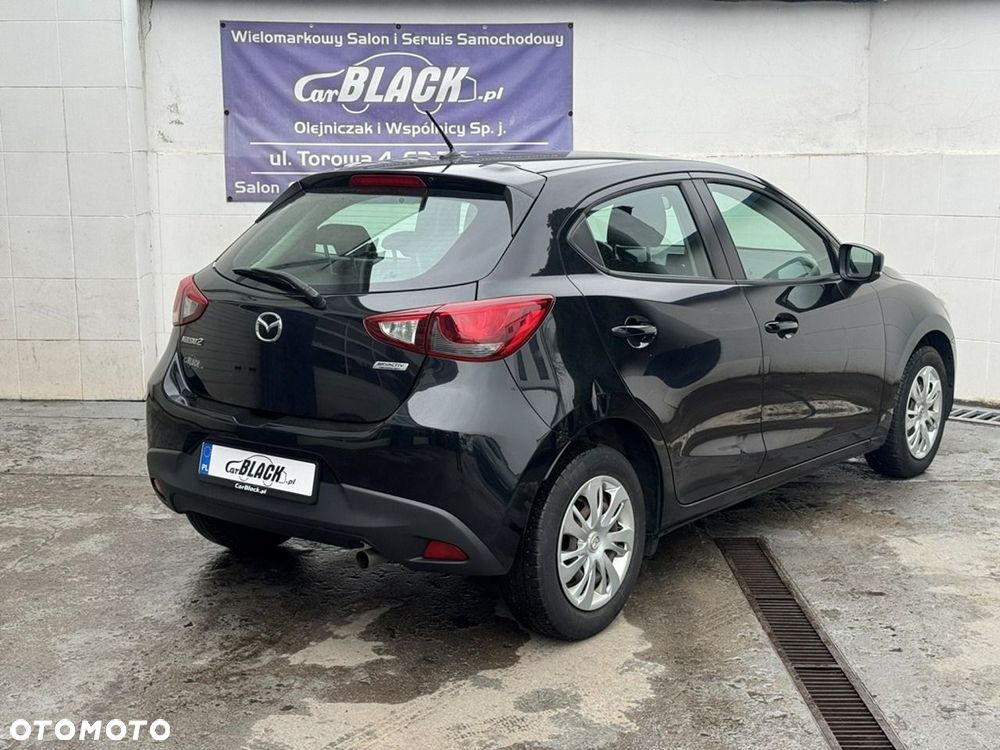 Mazda 2 - 4