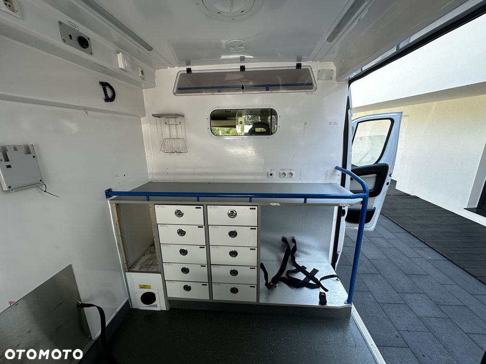Fiat DUCATO L3H2 2.3 150KM 2015  bez Adblue AMBULANCE 5 miejsc - 29