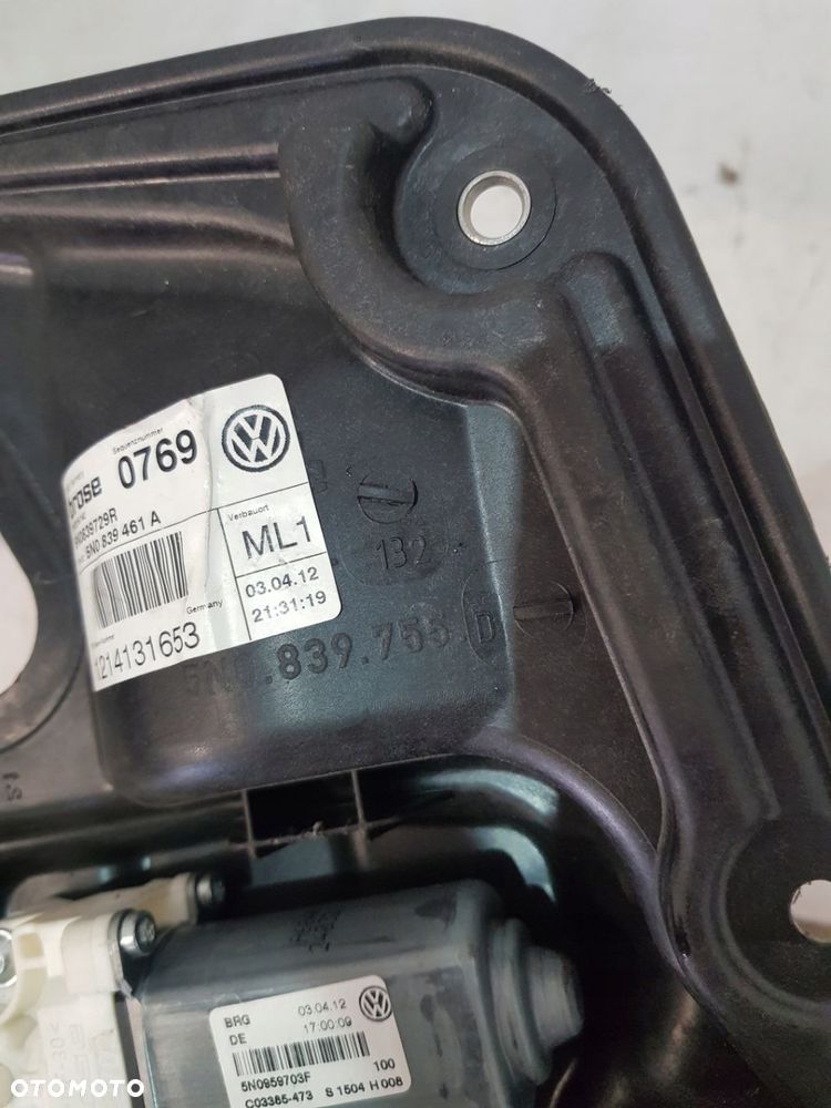 MECHANIZM PODNOŚNIK SZYBY LEWY TYŁ 5N0839461A VW TIGUAN 5N 12R EUR - 6