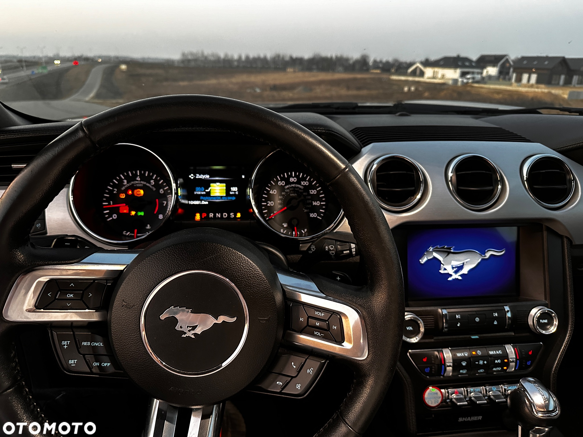 Ford Mustang 5.0 V8 Black Edition - 18