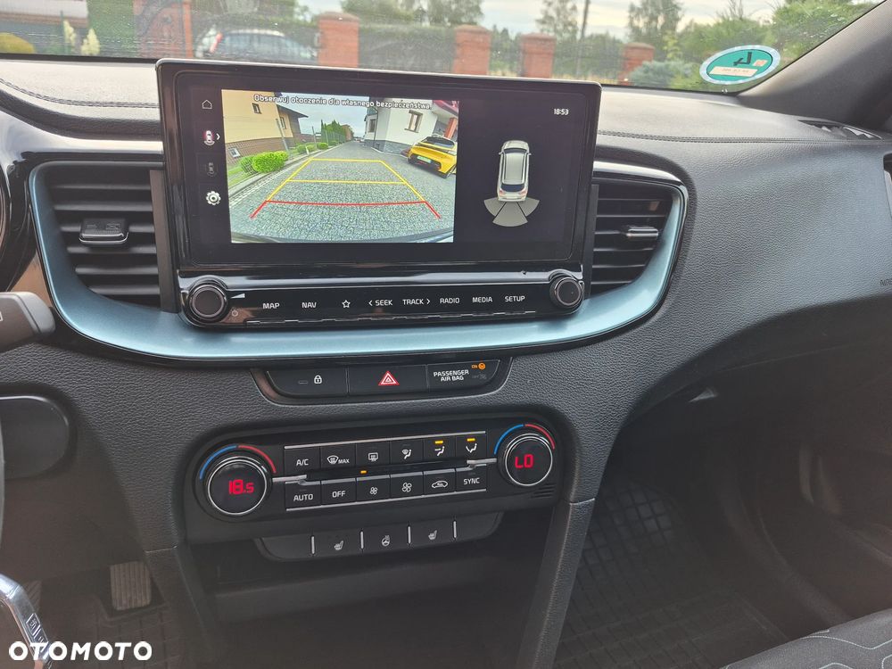 Kia Ceed 1.0 T-GDI ISG Platinum Edition - 24