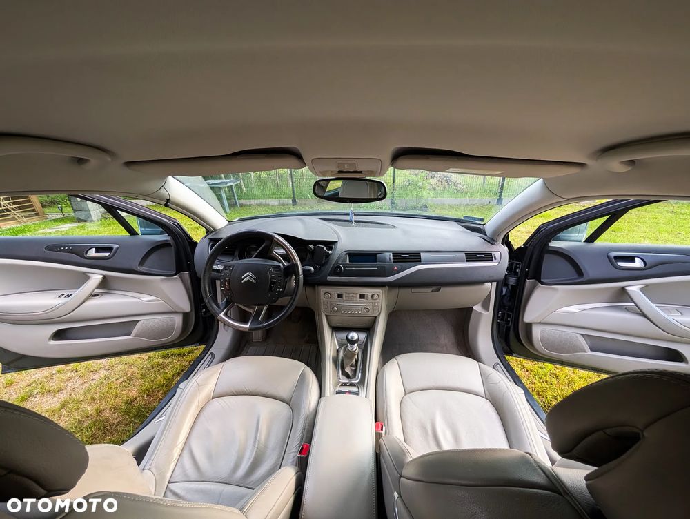 Citroën C5 2.0 HDi Exclusive - 6