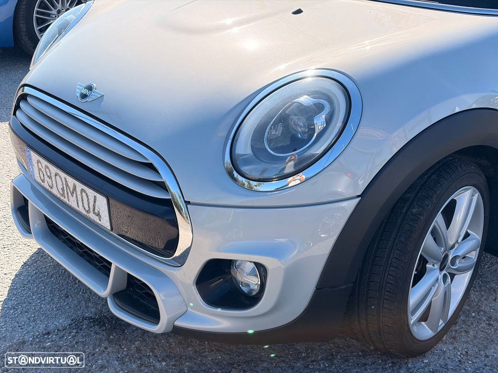 MINI 3 Portas Cooper D - 3