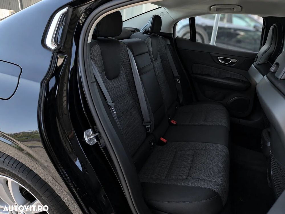 Volvo S60 - 16