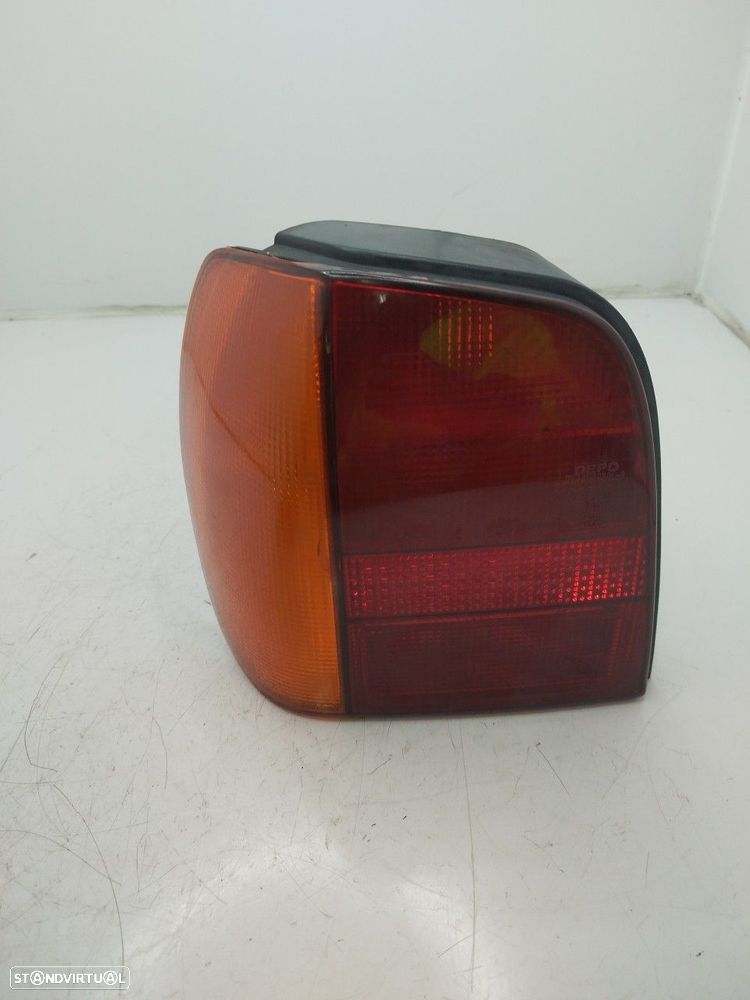 Farolim Stop Esq Volkswagen Polo (6N1) - 1