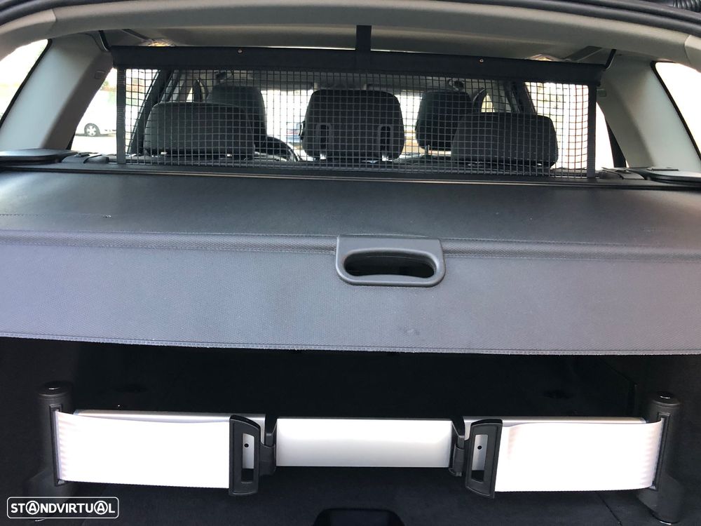 BMW 320 d Touring Aut. Efficient Dynamics Edition Sport Line - 12