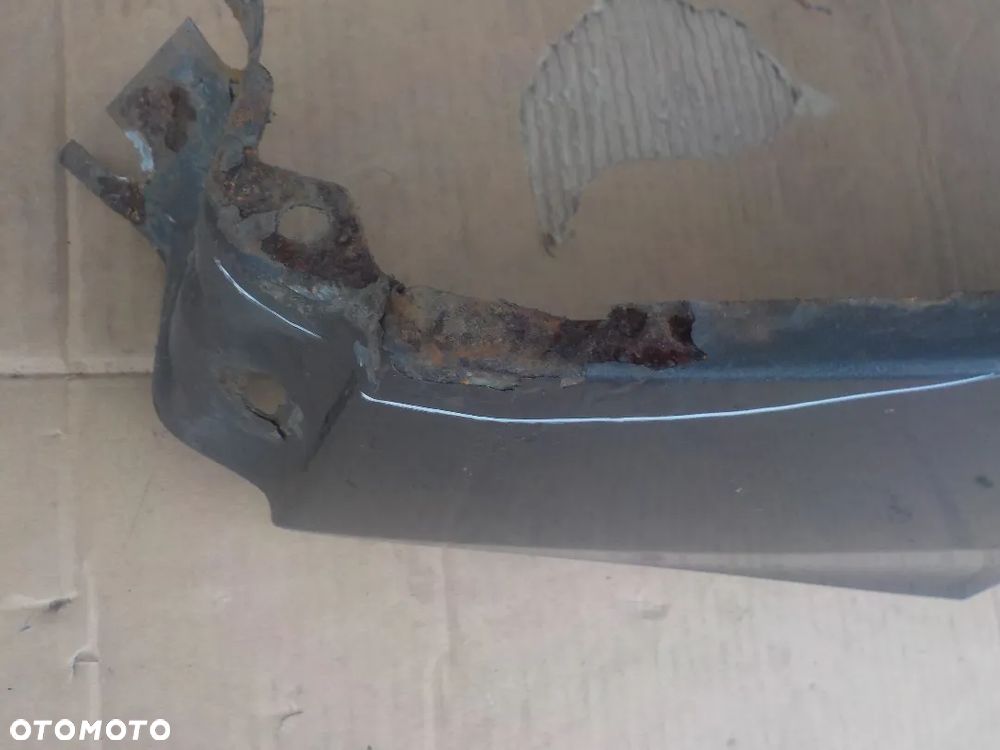 JEEP GRAND CHEROKEE WK BŁOTNIK LEWY PRZÓD - 3