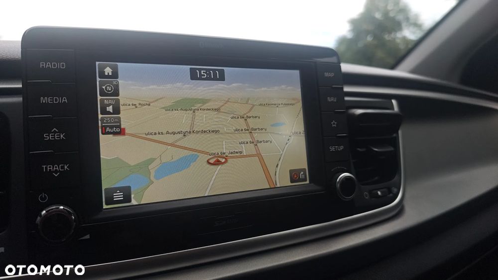 Kia Rio 1.2 M - 38