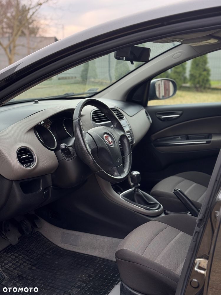 Fiat Bravo 1.6 Multijet 16V Dynamic Euro5 - 15