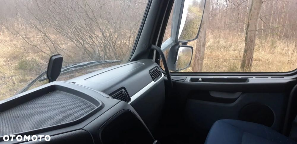 Volvo FM 380 Euro5 Super Stan tylko 620tyś km kabina sypialna ogrzewany kontener - 17