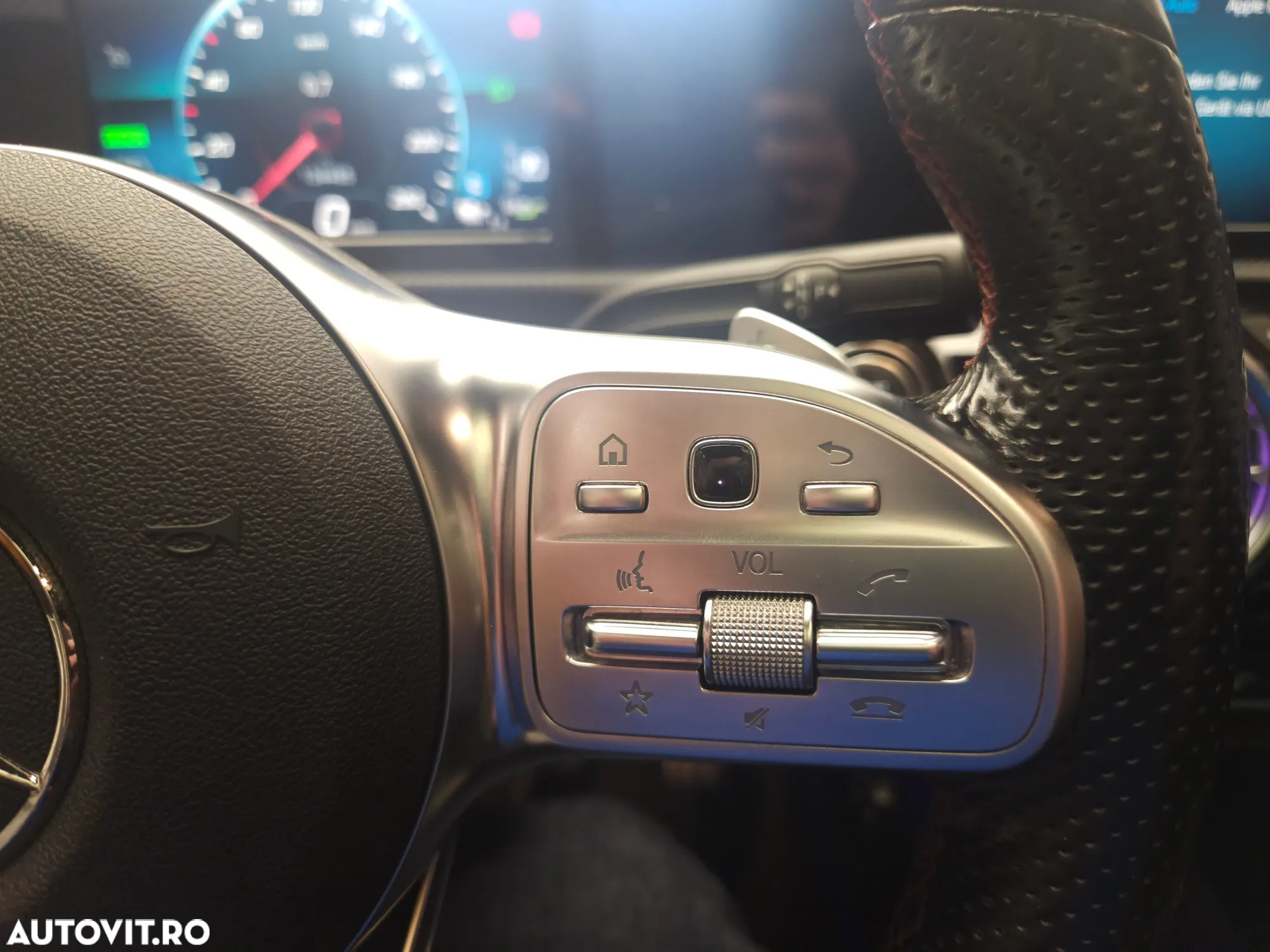 Mercedes-Benz CLA 250 e 8G-DCT AMG Line Advanced Plus - 27