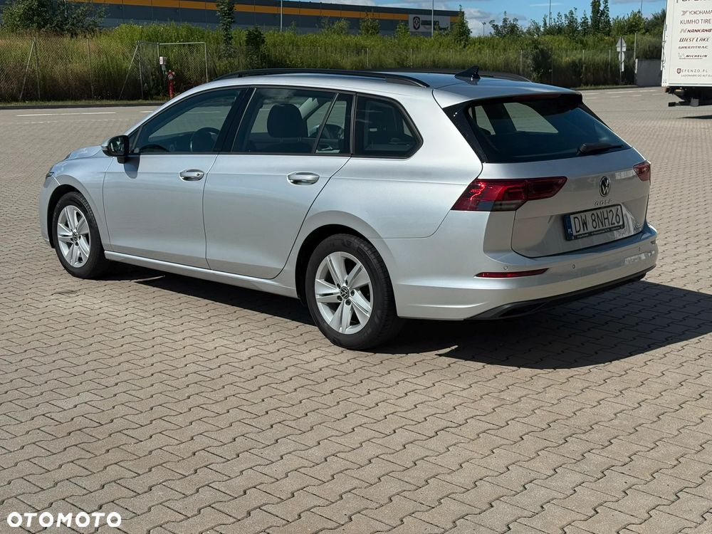 Volkswagen Golf - 4