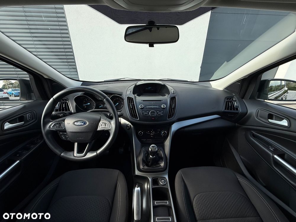 Ford Kuga 1.5 EcoBoost 2x4 Cool & Connect - 8