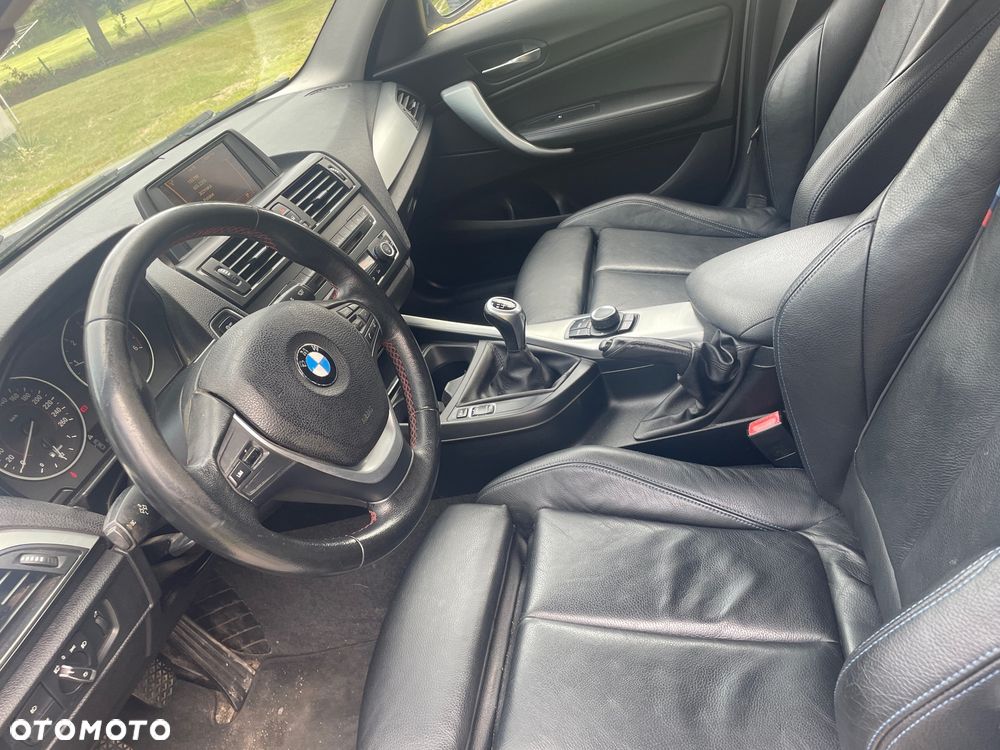 BMW Seria 1 116d Sport Line - 7
