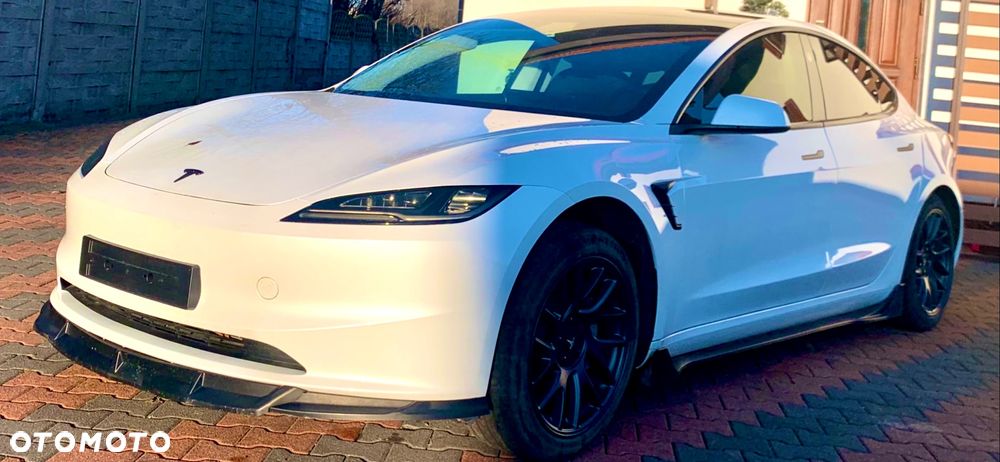 Tesla Model 3 RWD Premium - 5