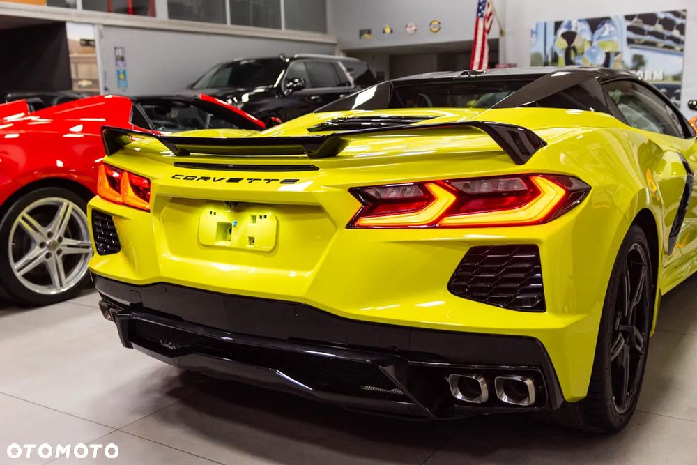 Chevrolet Corvette - 8