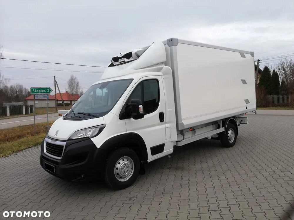 Peugeot Boxer Chlodnia 2.2 HDi 8 Palet Zasilanie Zewnętrzne - 2