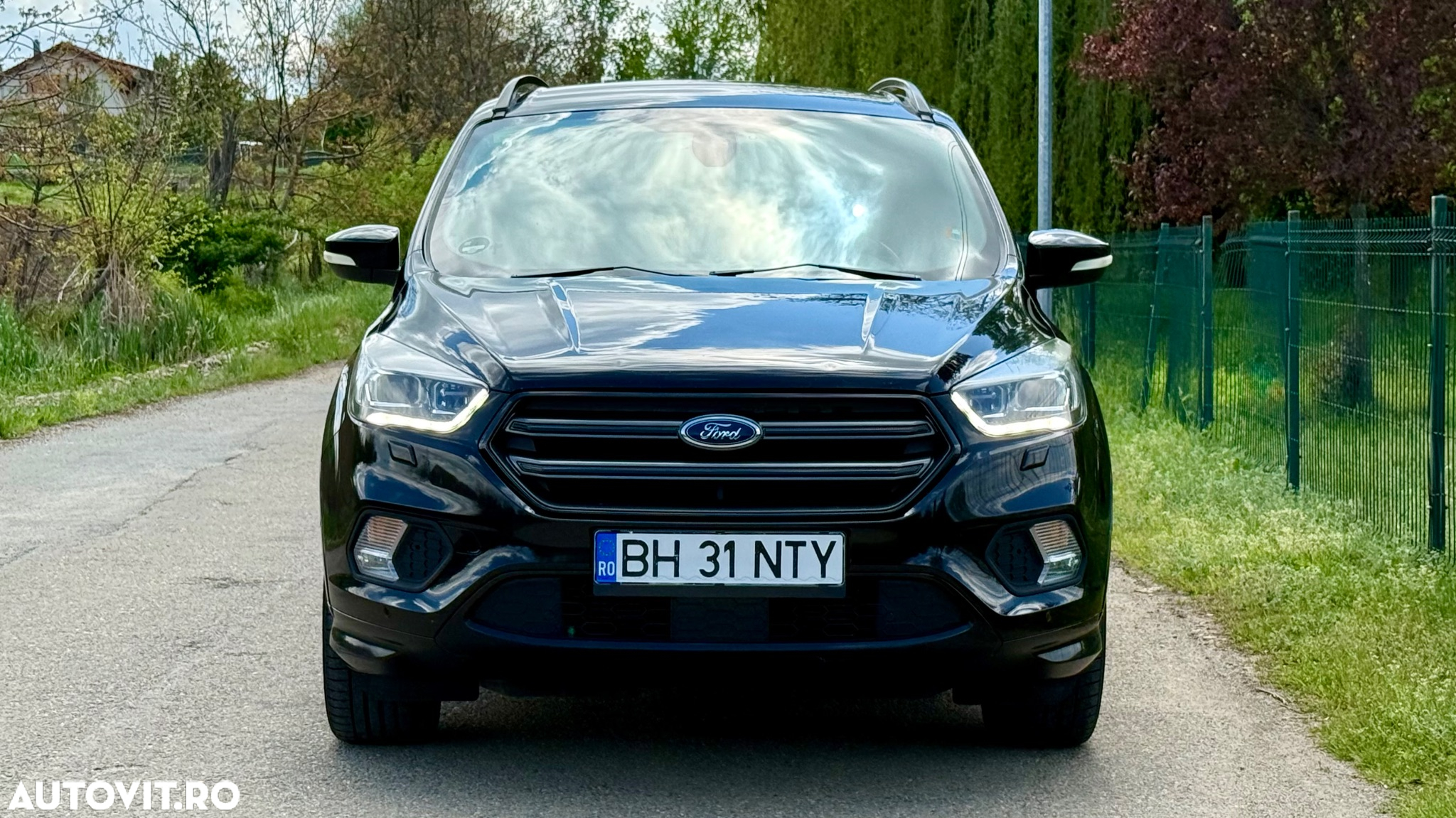 Ford Kuga 2.0 TDCi 4WD Powershift ST-Line - 3